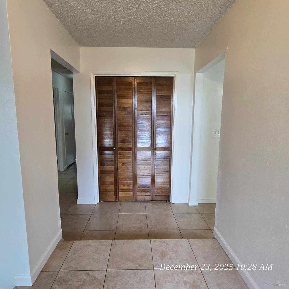Apartment for rent at 4875 Silverado Dr, Fairfield, CA 94534