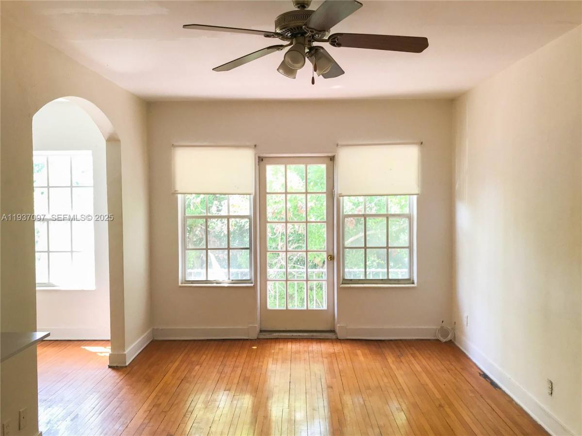Apartment for rent at 700 W 51st St #700-5, Miami Beach, FL 33140