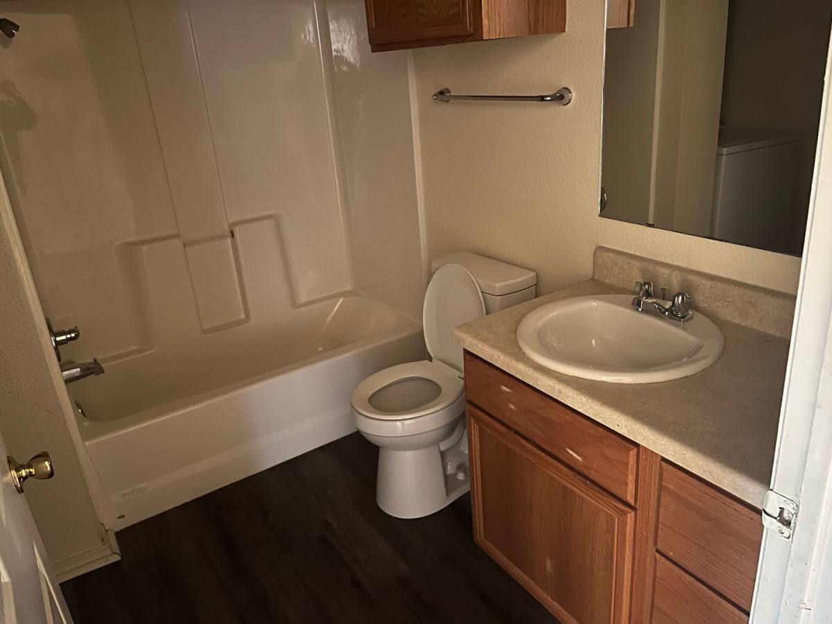 Apartment for rent at 1206 Fort St, Barling, AR 72923