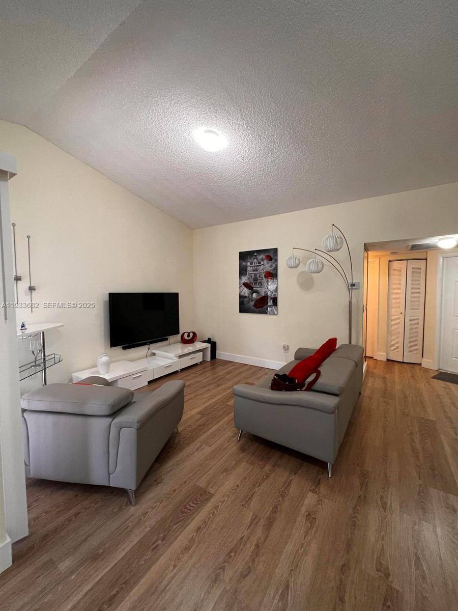 Apartment for rent at 1301 S Franklin Ave #13011301A, Homestead, FL 33034
