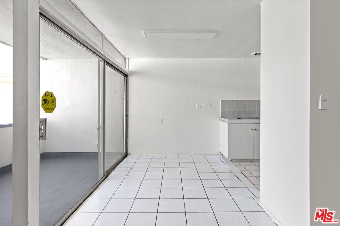 Apartment for rent at 1233 Barry Ave #201, Los Angeles, CA 90025