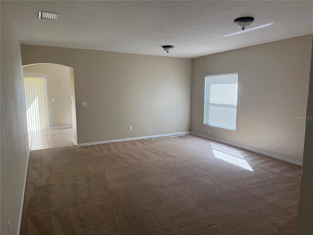 Apartment for rent at 6509 Bridgecrest Dr, Lithia, FL 33547