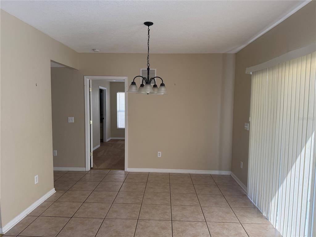 Apartment for rent at 6509 Bridgecrest Dr, Lithia, FL 33547