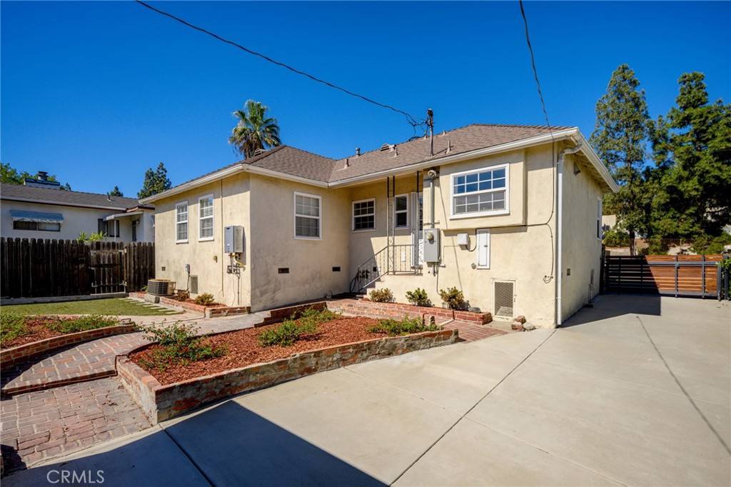 Apartment for rent at 2930 Mayfield Ave, La Crescenta, CA 91214