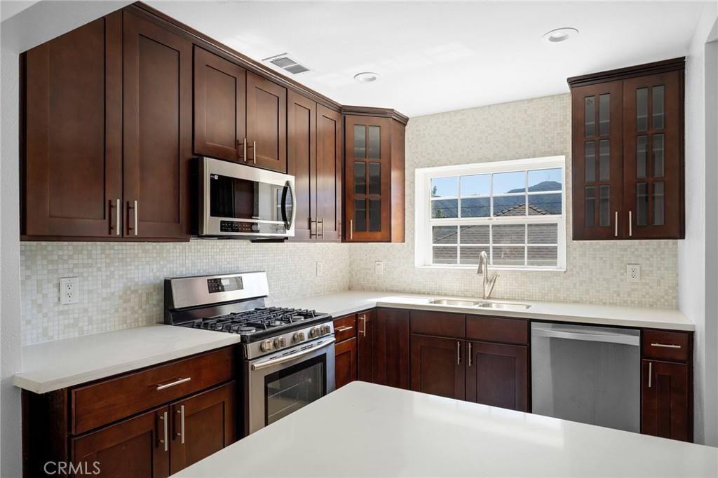 Apartment for rent at 2930 Mayfield Ave, La Crescenta, CA 91214