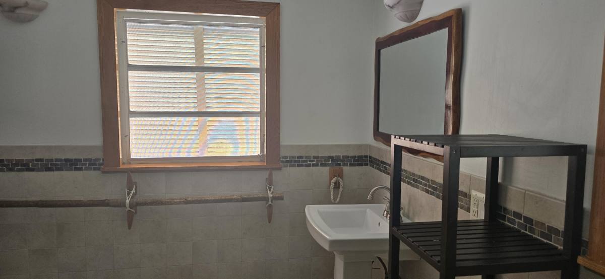 Apartment for rent at 16 Pompano Ave #16, Key Largo, FL 33037