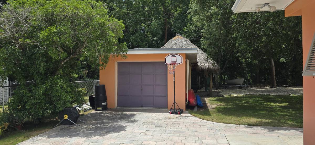 Apartment for rent at 16 Pompano Ave #16, Key Largo, FL 33037