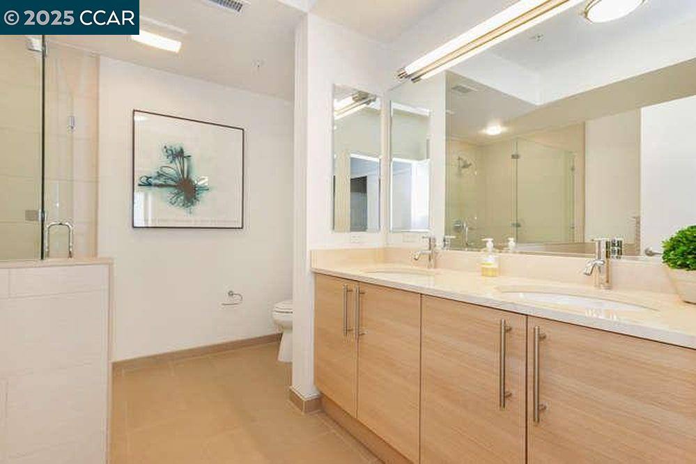 Apartment for rent at 1655 N California Blvd #259, Walnut Creek, CA 94596