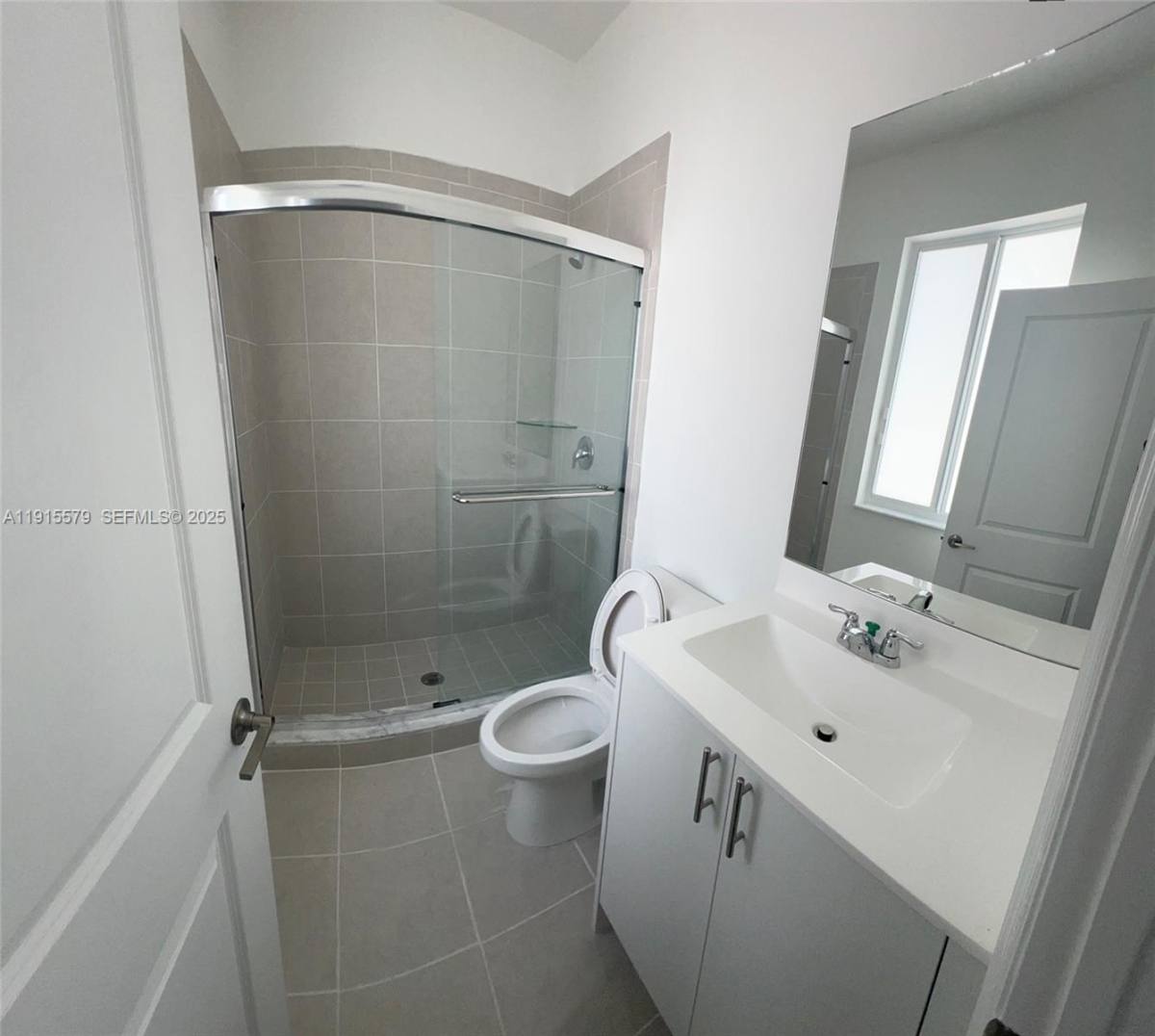 Townhouse for rent at 1455 SE 6th Terrace, Homestead, FL 33034