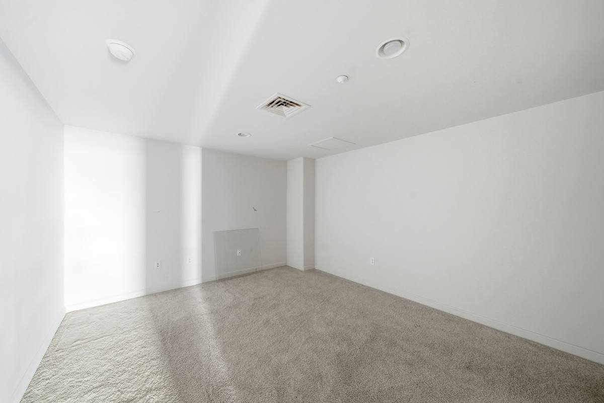 Apartment for rent at 914 Main St #1108, Houston, TX 77002