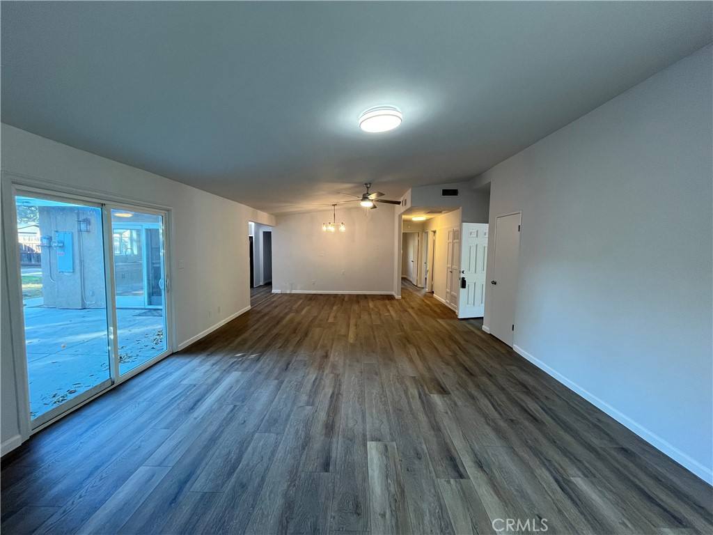 Apartment for rent at 18708 Keswick St, Reseda, CA 91335