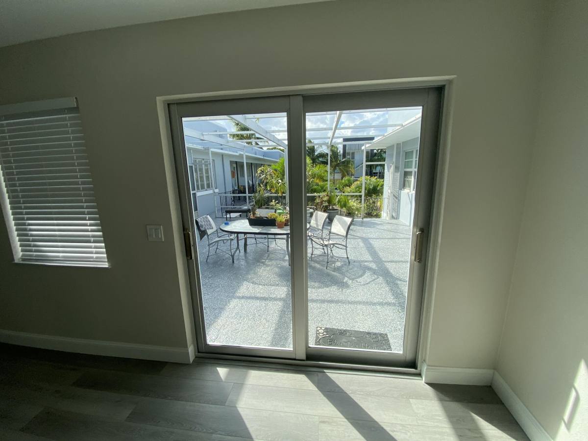 Apartment for rent at 112 Lake Ave #10, Lake Worth Beach, FL 33460