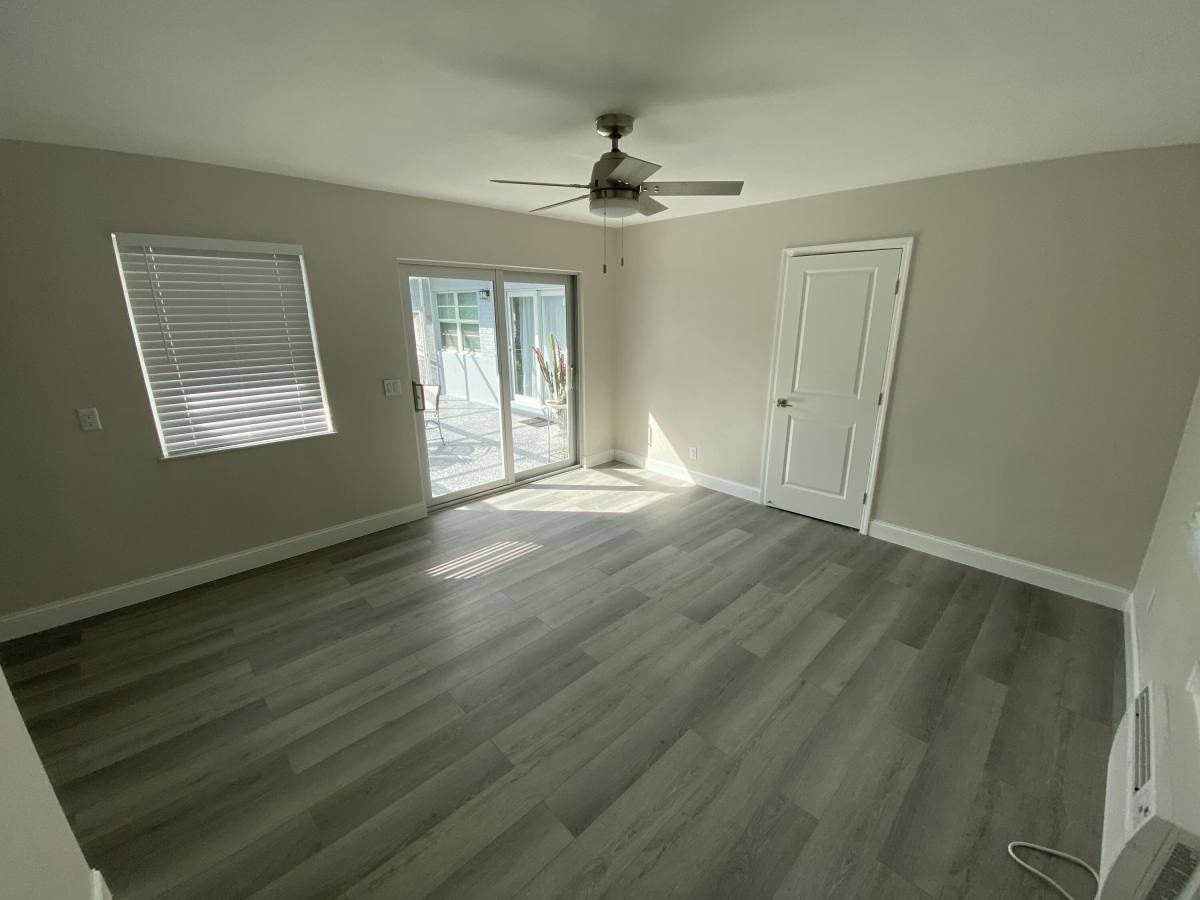 Apartment for rent at 112 Lake Ave #10, Lake Worth Beach, FL 33460