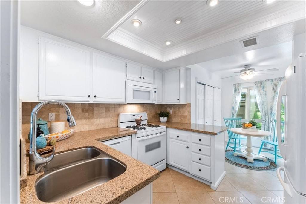 Apartment for rent at 23454 Coso #175, Mission Viejo, CA 92692