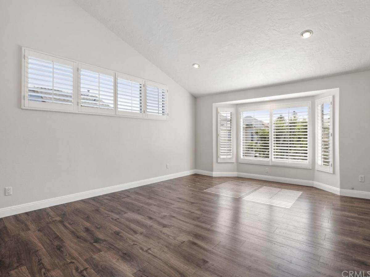 Townhouse for rent at 5323 Coldwater Canyon Ave #A, Van Nuys, CA 91401