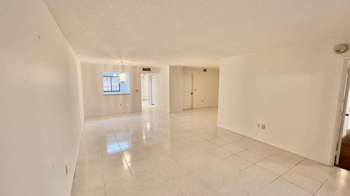 Condo for rent at 6121 Pointe Regal Circle #209, Delray Beach, FL 33484