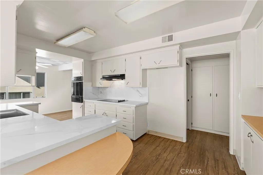 Apartment for rent at 5150 W Slauson Ave, Los Angeles, CA 90056