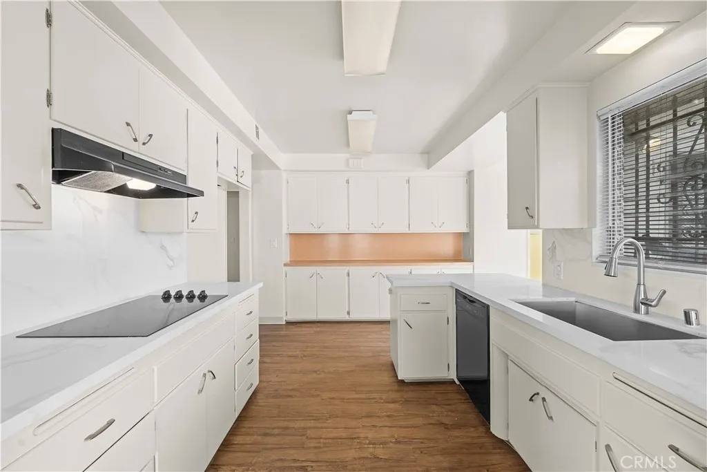 Apartment for rent at 5150 W Slauson Ave, Los Angeles, CA 90056