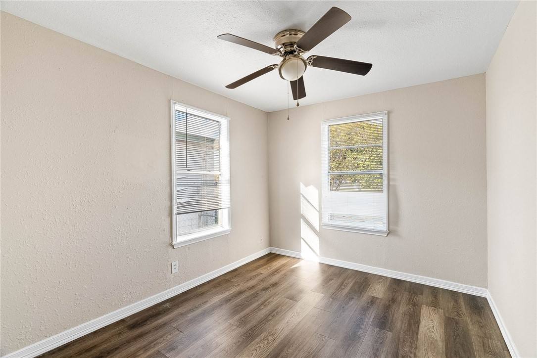 Apartment for rent at 622 Airport #622, Corpus Christi, TX 78405
