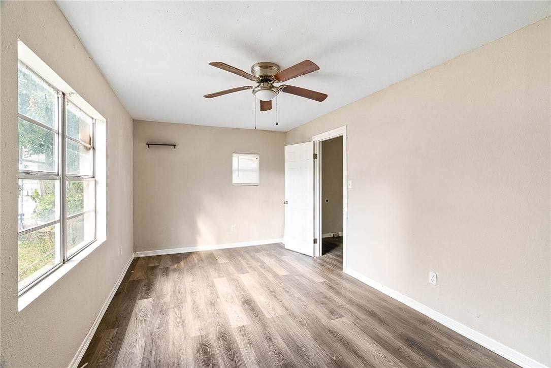 Apartment for rent at 622 Airport #622, Corpus Christi, TX 78405