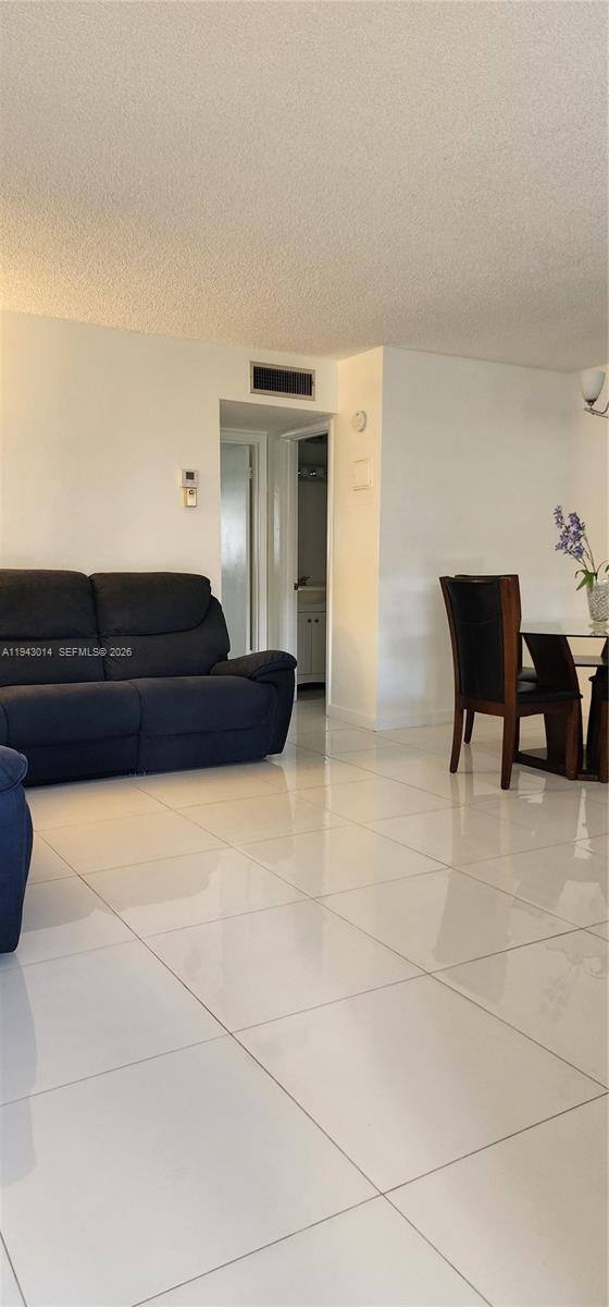 Apartment for rent at 5300 Washington St #5300P132, Hollywood, FL 33021