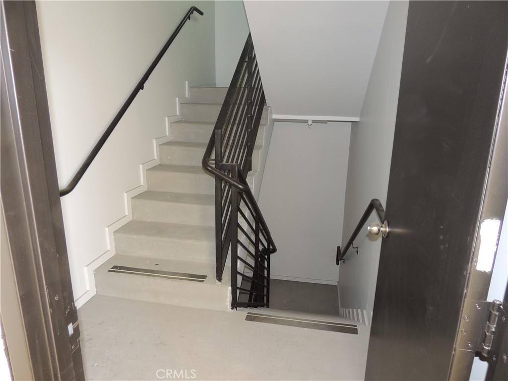 Condo for rent at 22735 Del Valle St #9, Woodland Hills, CA 91364
