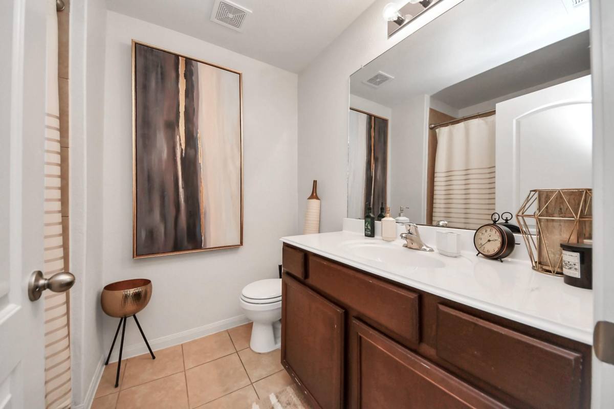 Apartment for rent at 9423 Grand Spark Dr, Rosharon, TX 77583