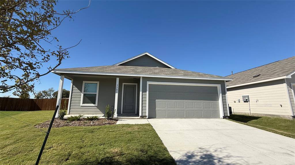 Apartment for rent at 7701 Rutherford Lane, McKinney, TX 75069