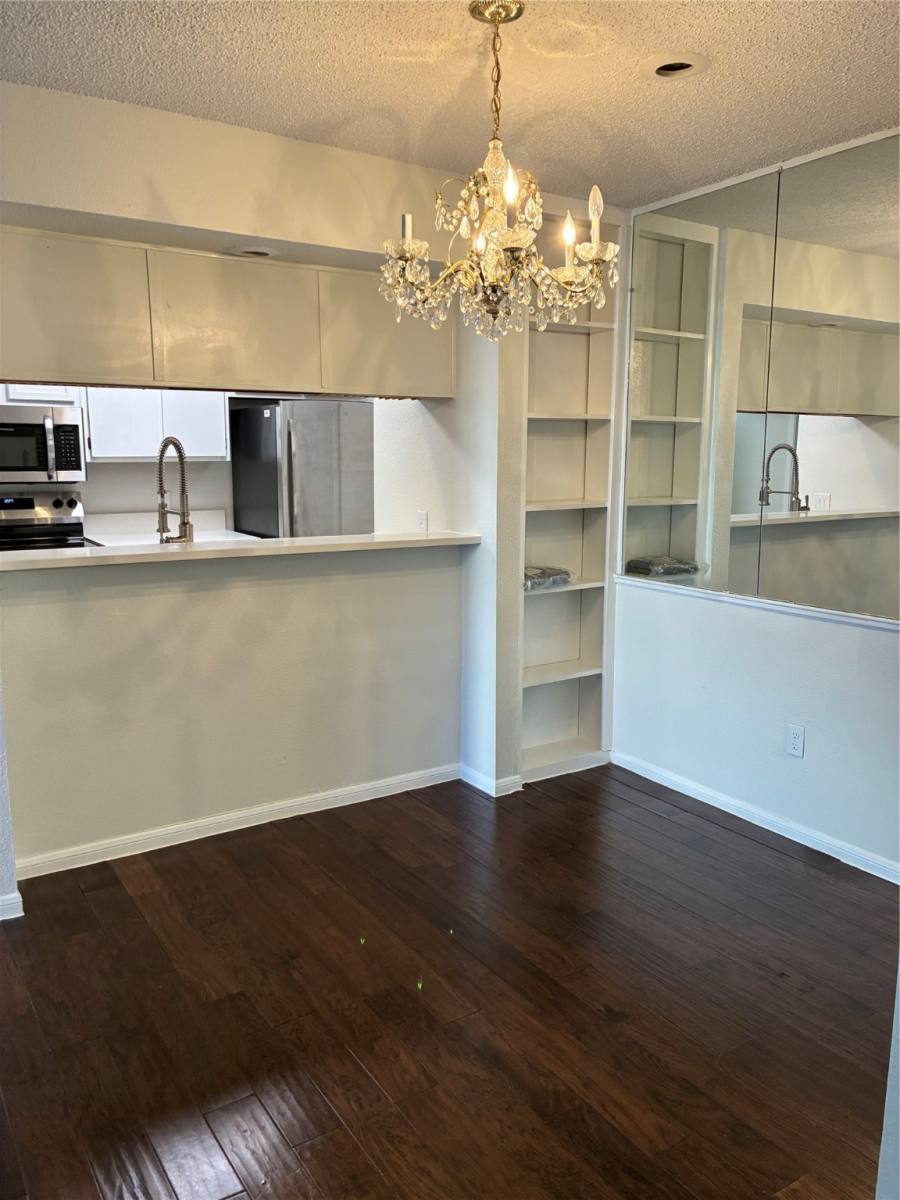 Townhouse for rent at 1500 Bay Area Blvd #1500W325, Houston, TX 77058