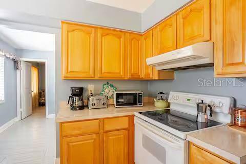 Apartment for rent at 2604 Campus Hill Dr, Tampa, FL 33612