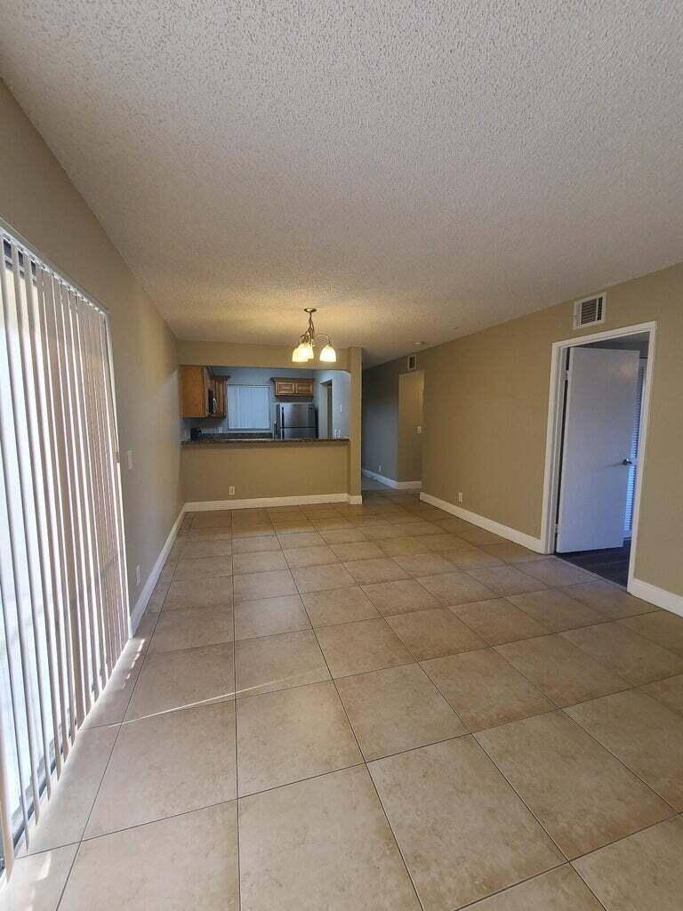 Apartment for rent at 1517 Lake Crystal Dr #1517E, West Palm Beach, FL 33411