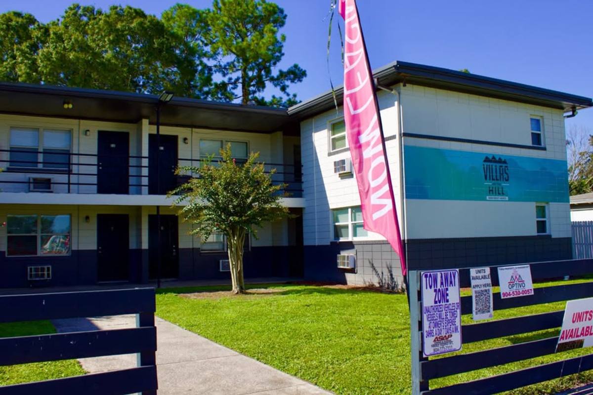 Apartment for rent at 5040 Shirley Ave, Jacksonville, FL 32210