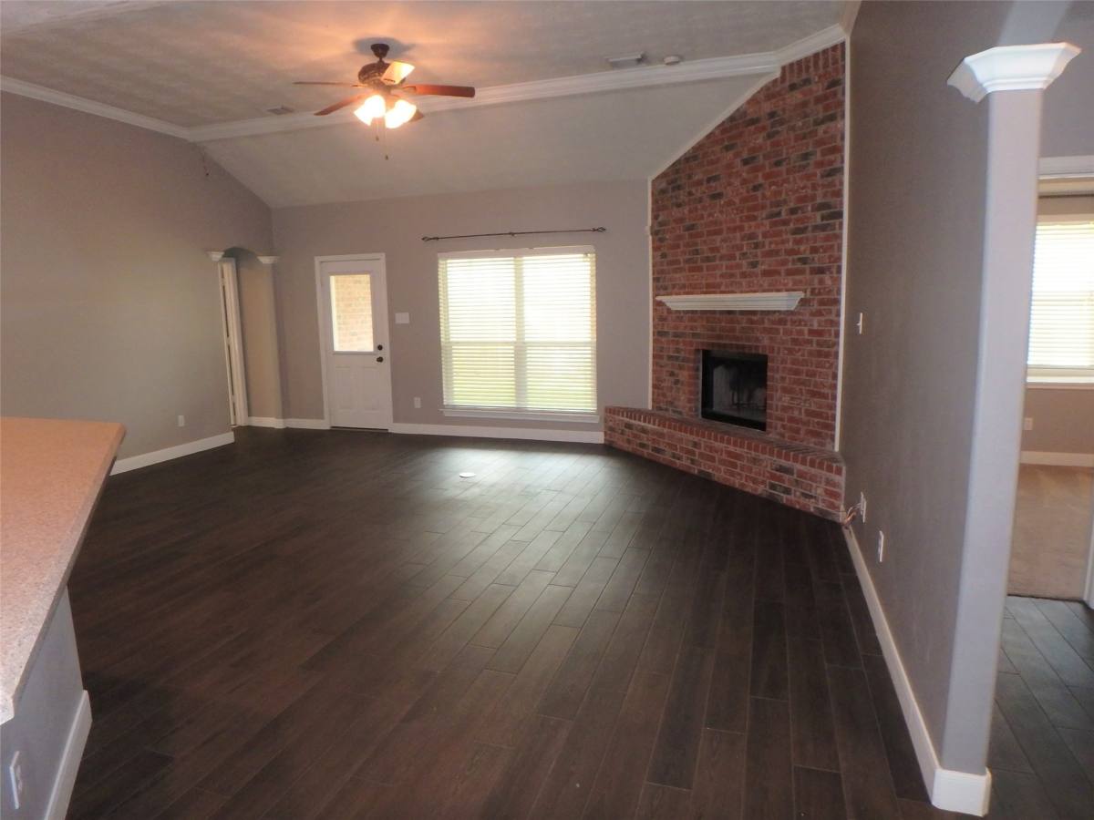 Apartment for rent at 3804 Mystic Circle, Montgomery, TX 77356