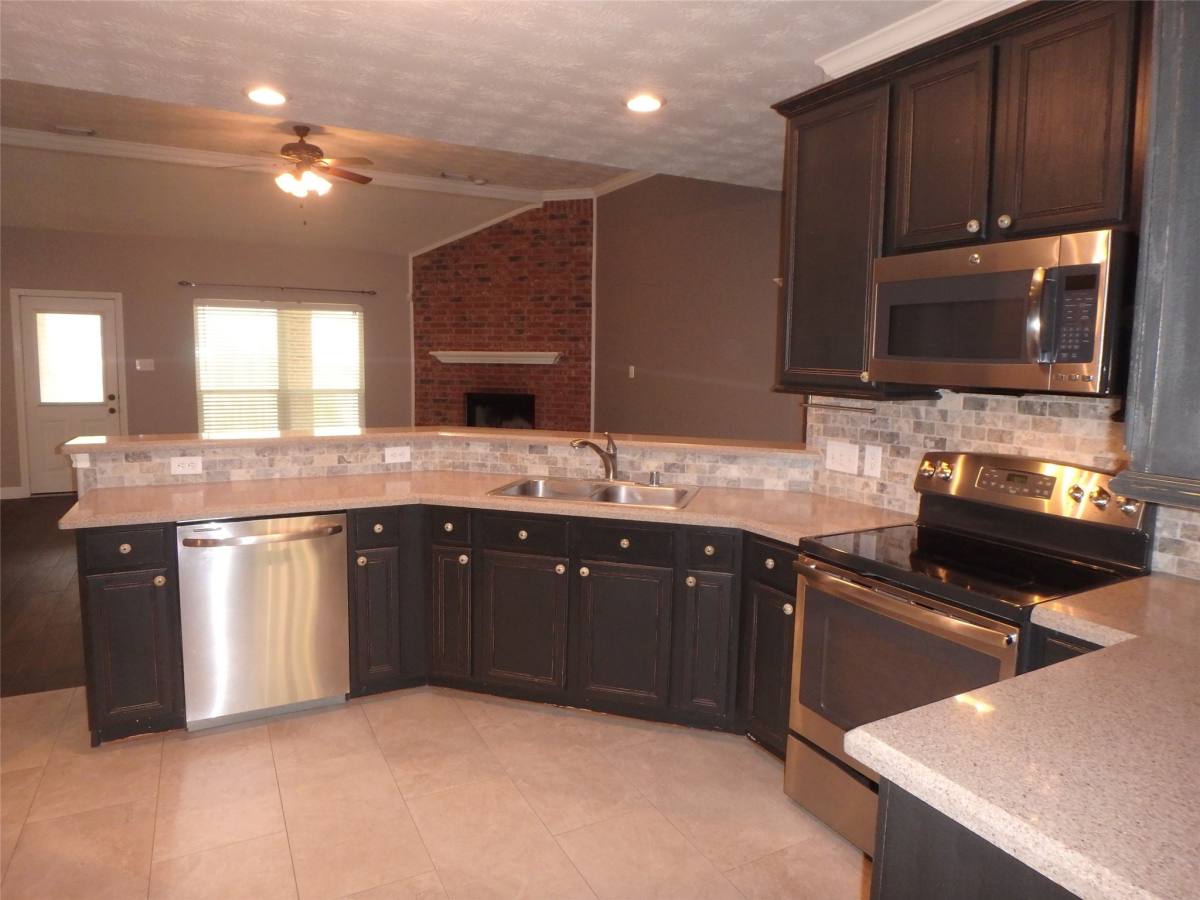 Apartment for rent at 3804 Mystic Circle, Montgomery, TX 77356