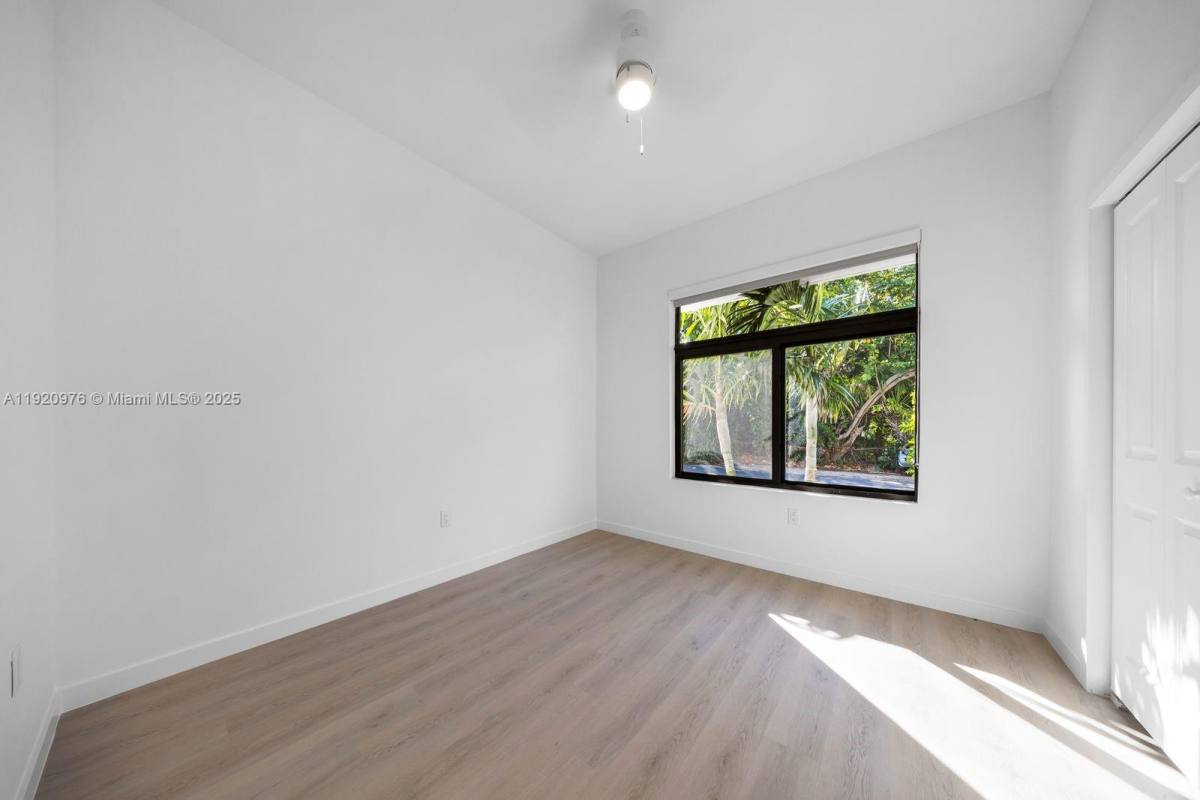 Apartment for rent at 20 NE 19th Ave #101, Pompano Beach, FL 33060