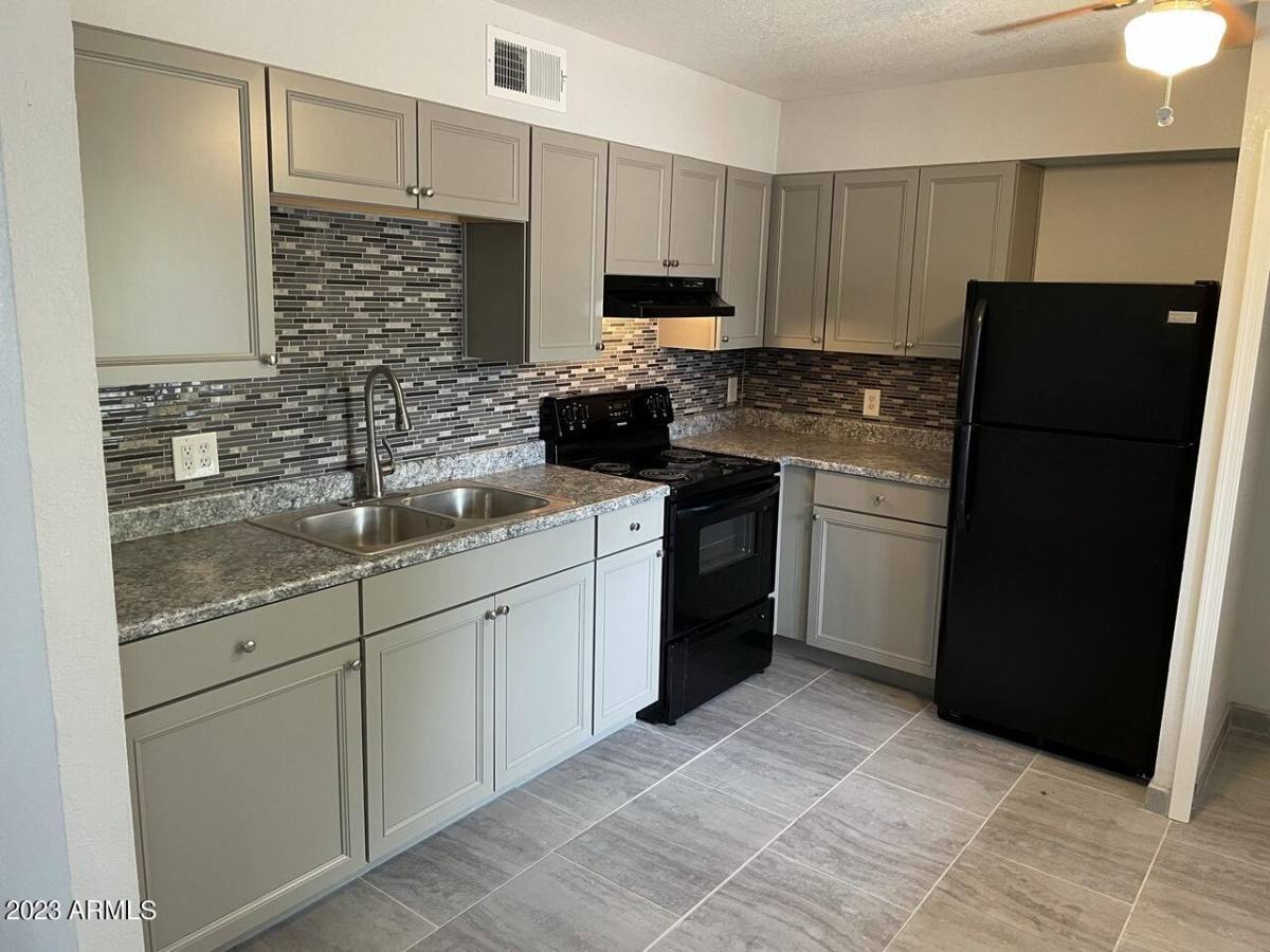Apartment for rent at 1222 E Mountain View Rd #1222112 211, Phoenix, AZ 85020