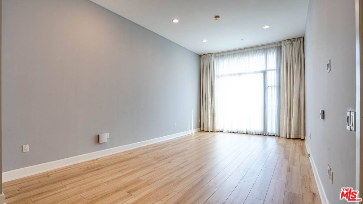 Apartment for rent at 3223 W 6th St #207, Los Angeles, CA 90020