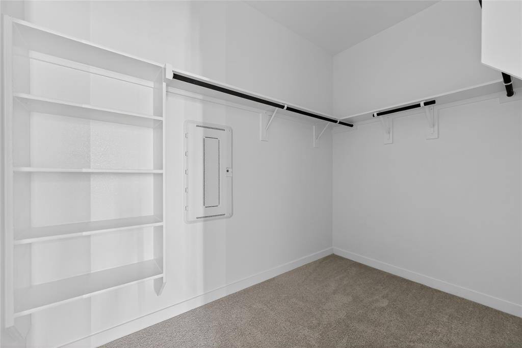 Apartment for rent at 9413 Suttonridge Dr, Fort Worth, TX 76179