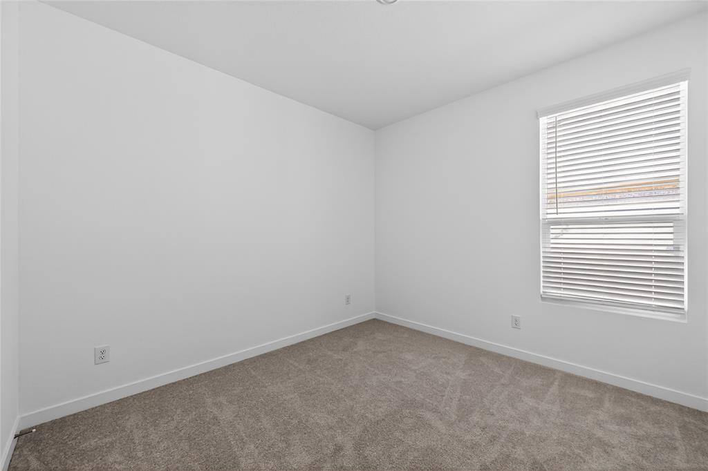 Apartment for rent at 9413 Suttonridge Dr, Fort Worth, TX 76179