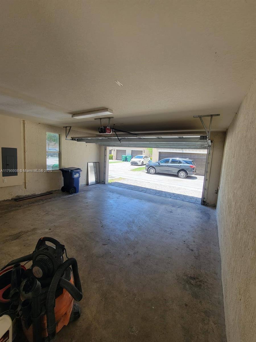 Townhouse for rent at 9411 SW 172nd Ave, Miami, FL 33196
