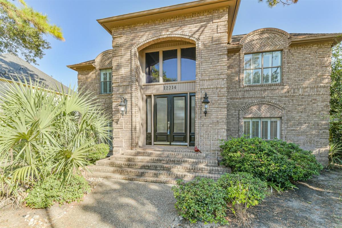 Apartment for rent at 12214 Cypresswood Dr, Houston, TX 77070