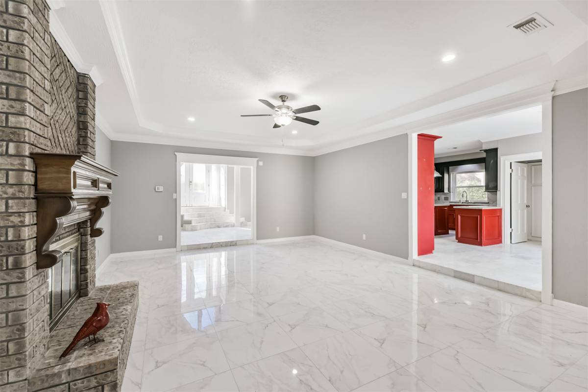 Apartment for rent at 12214 Cypresswood Dr, Houston, TX 77070