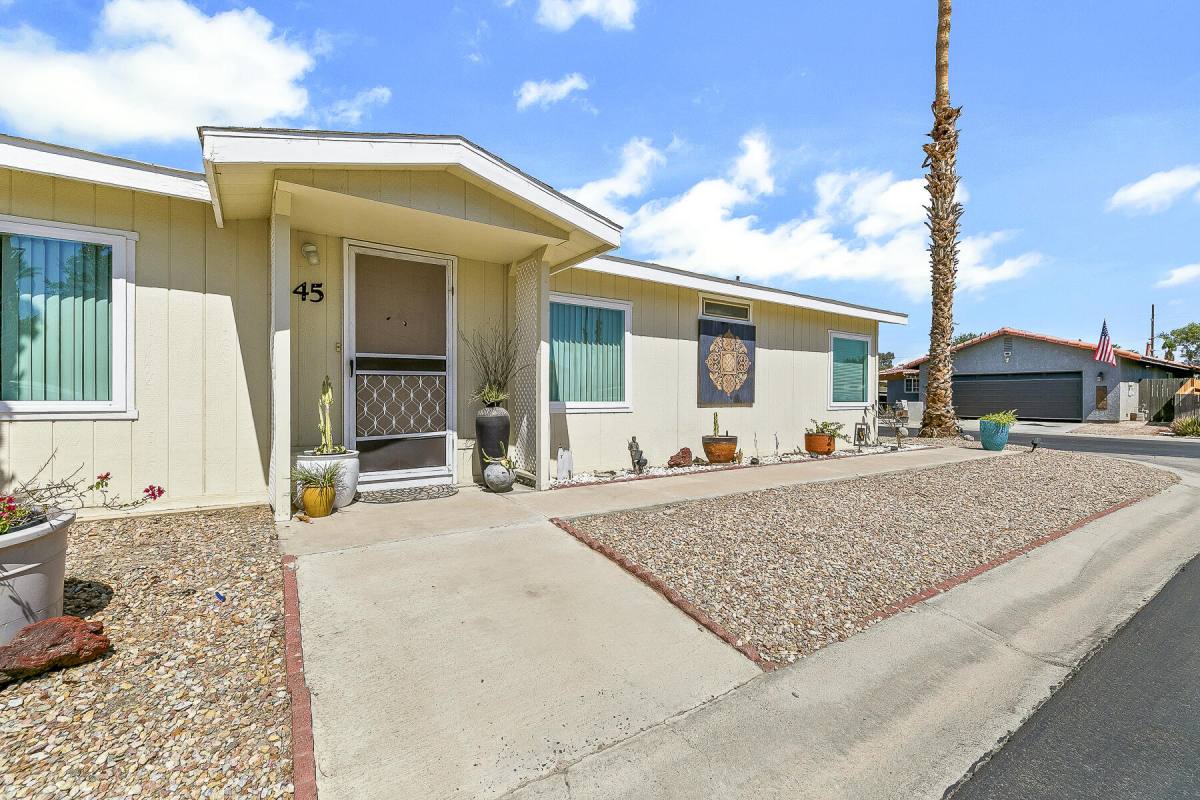 Apartment for rent at 81641 Ave 48 #45, Indio, CA 92201