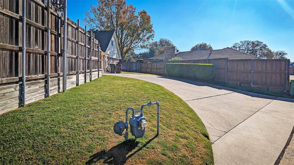 Apartment for rent at 2944 Knollwood Dr, Plano, TX 75075