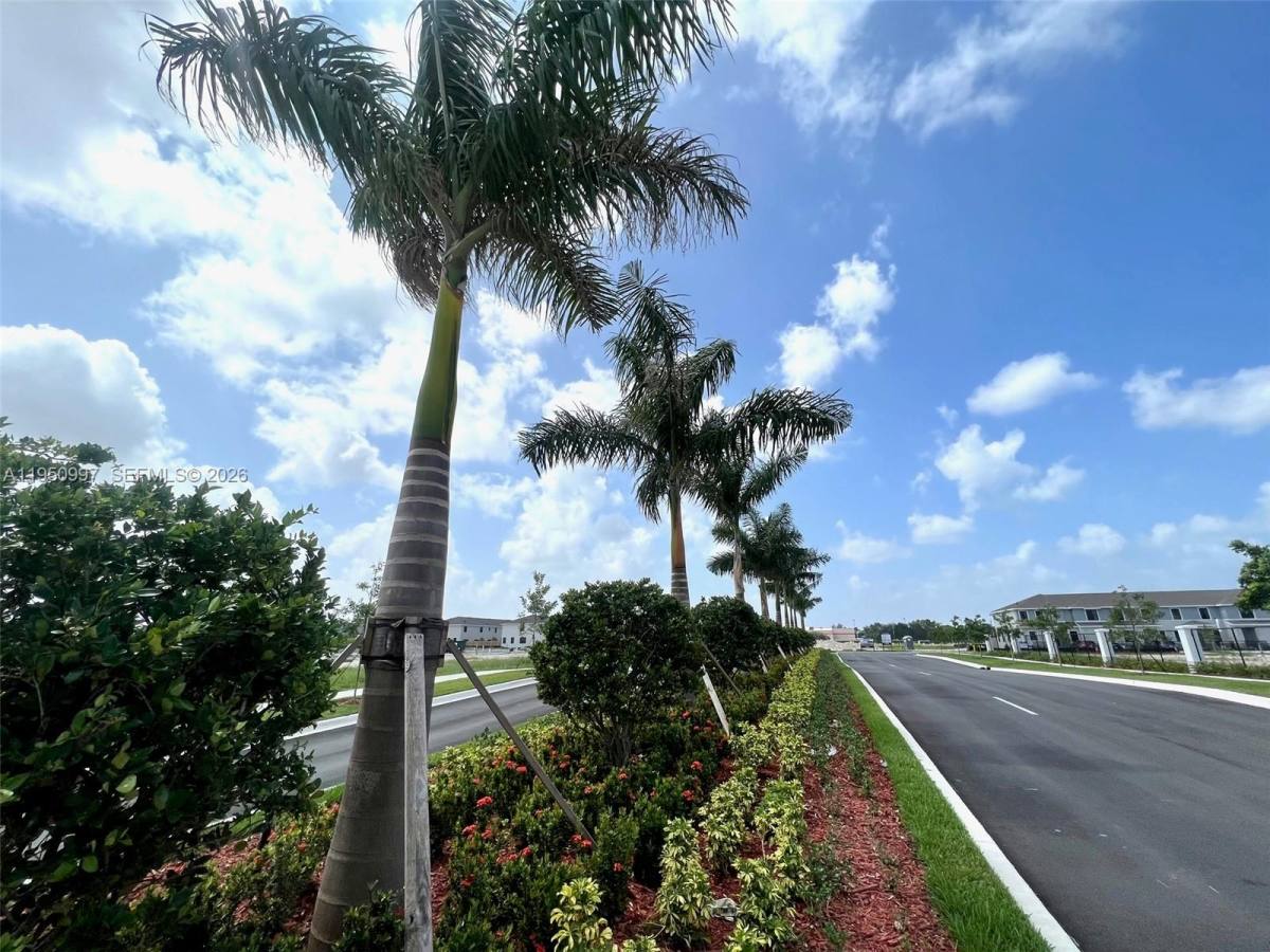 Apartment for rent at 429 NE 12th St #429, Homestead, FL 33034