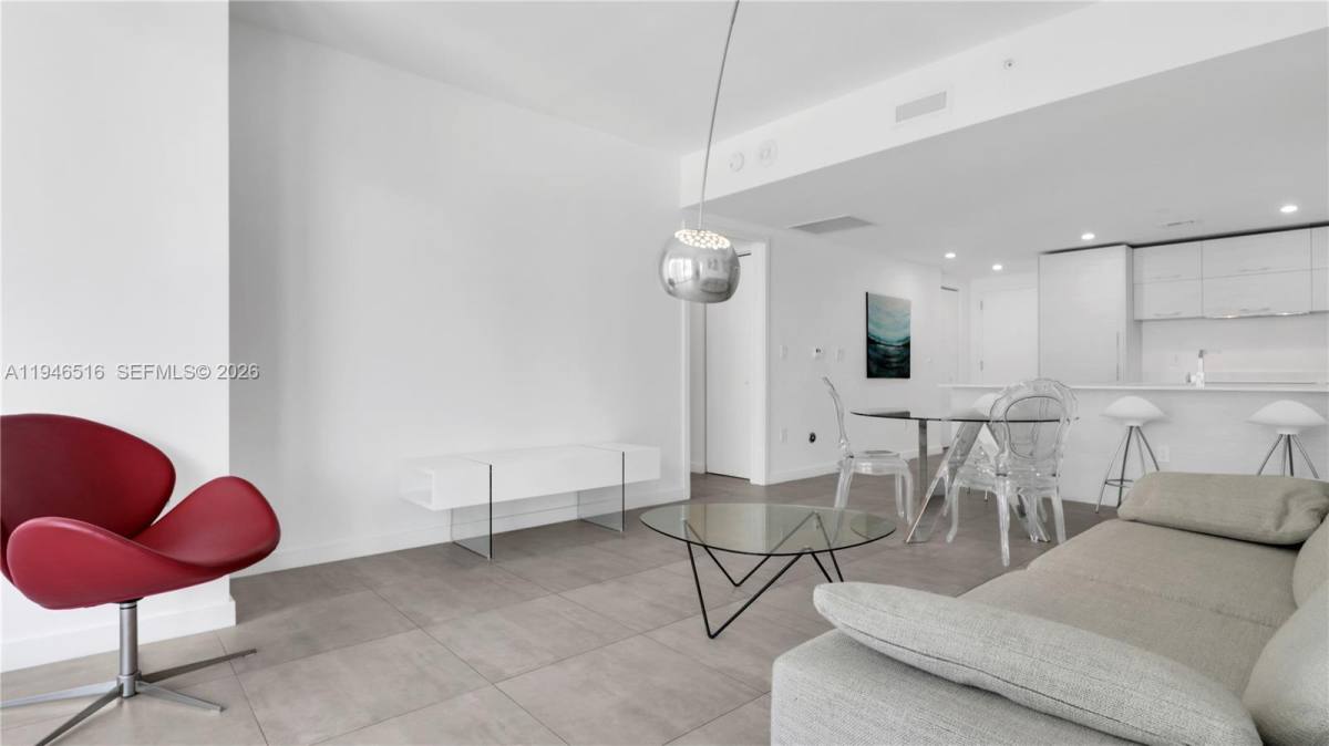 Apartment for rent at 1300 S Miami Ave #1711, Miami, FL 33130