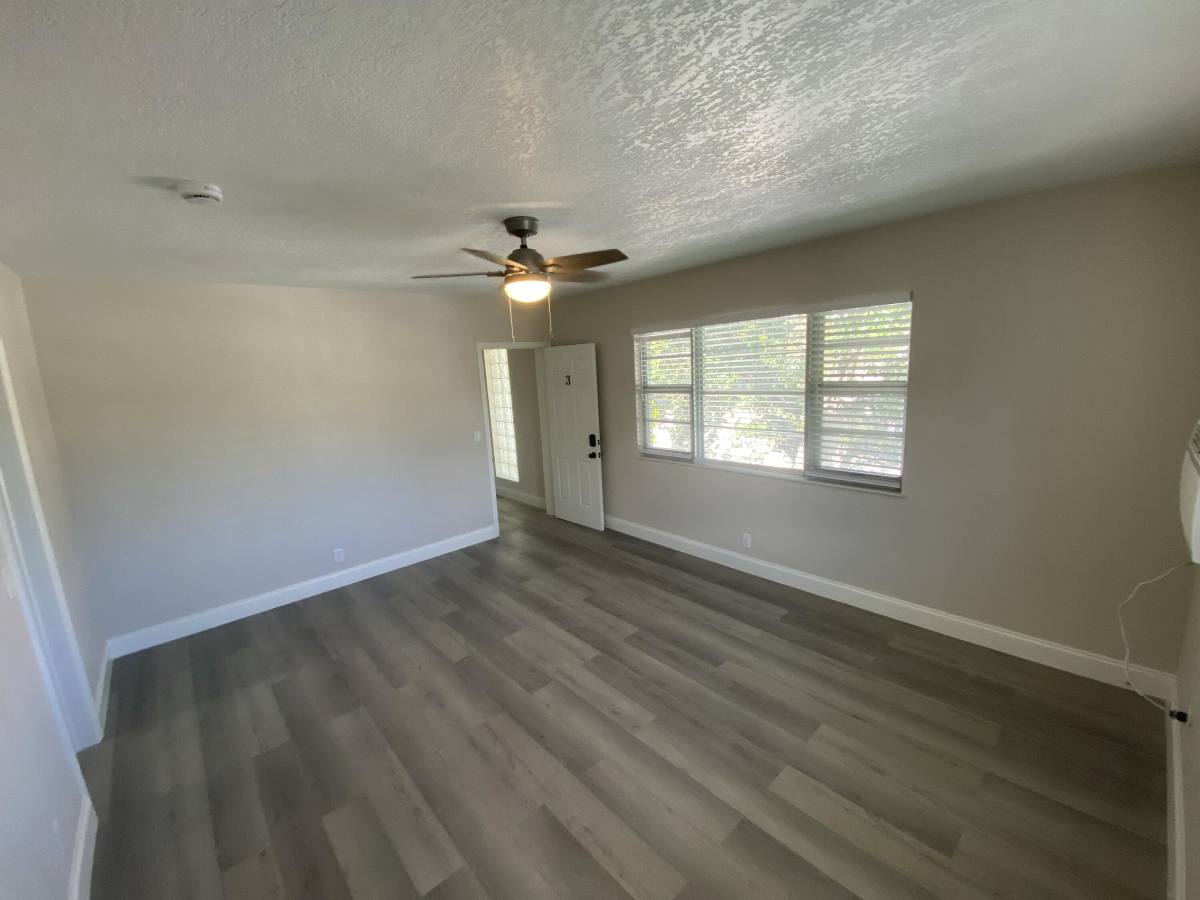 Apartment for rent at 115 Lucerne Ave #115-1, Lake Worth Beach, FL 33460