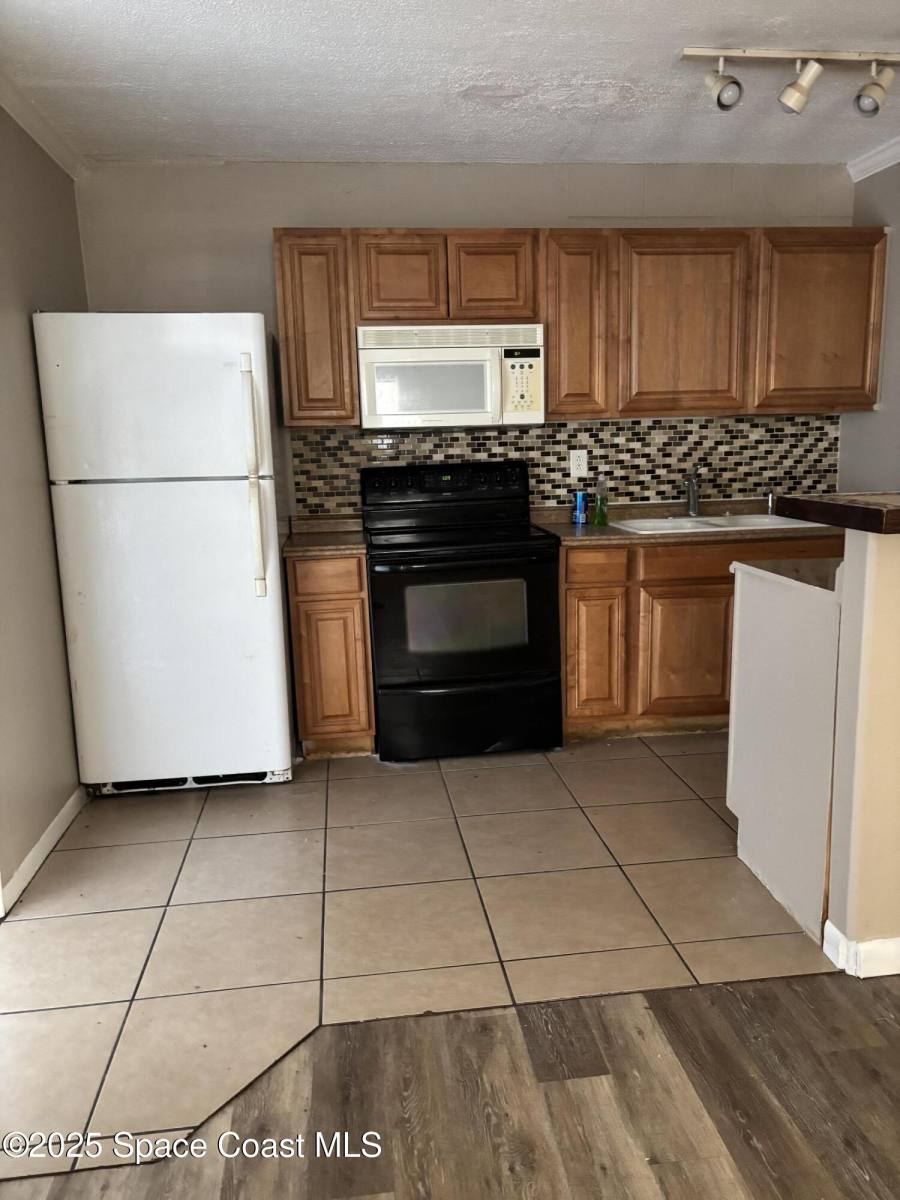 Apartment for rent at 130 Bouganvillea Dr #130-4, Rockledge, FL 32955