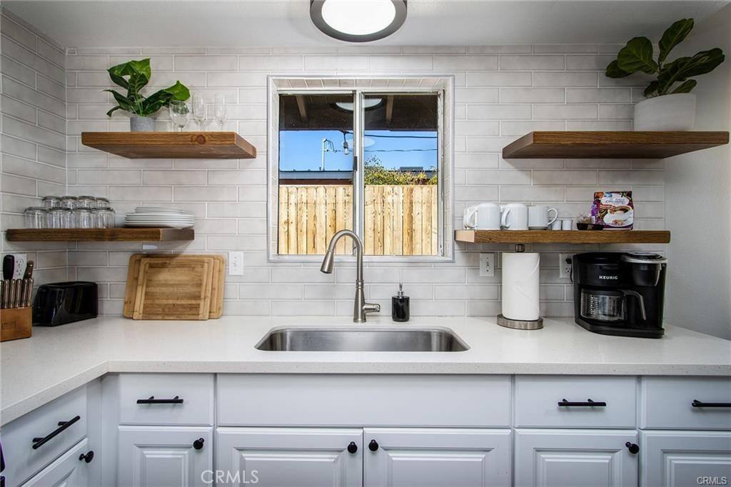 Apartment for rent at 6886 Hillview Rd, Joshua Tree, CA 92252