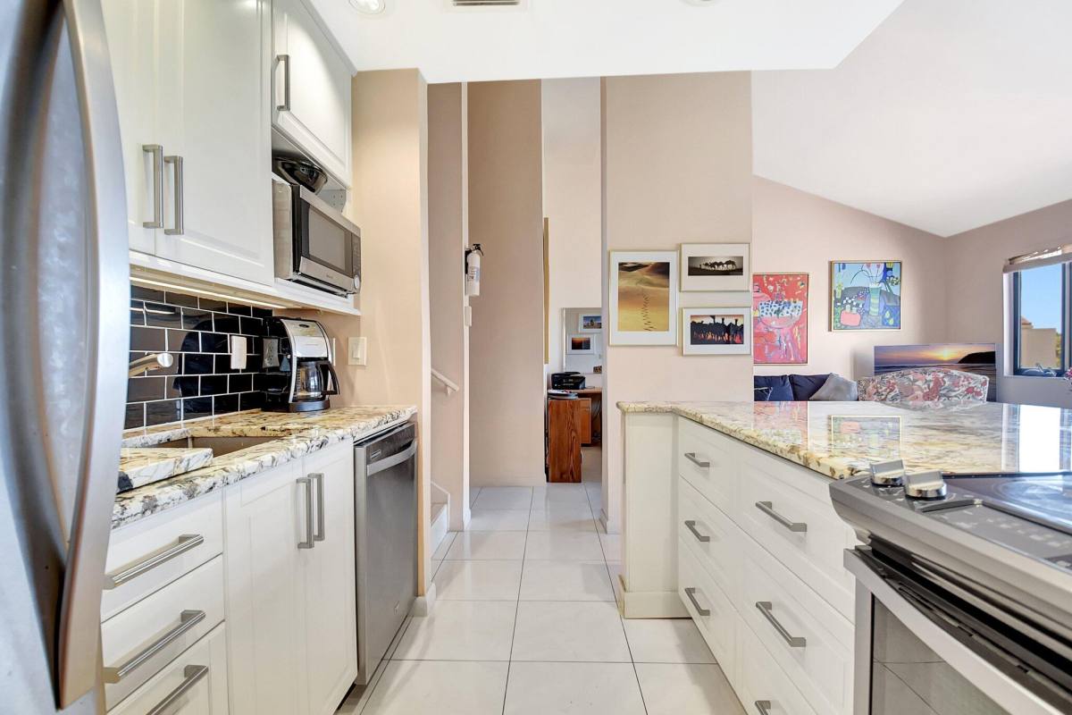 Townhouse for rent at 755 Dotterel Rd #1512, Delray Beach, FL 33444